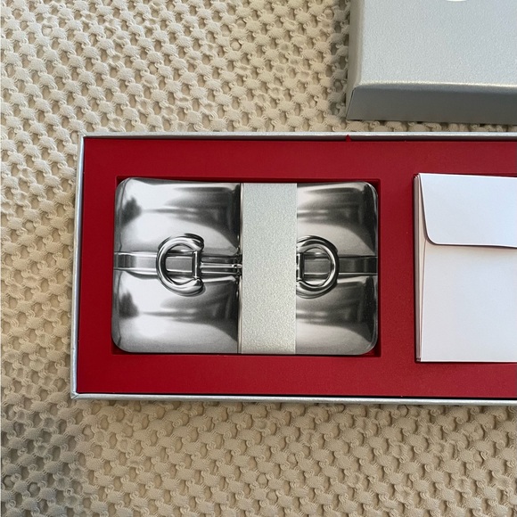 Gucci Holiday Greeting Card Set - Picture 2 of 6